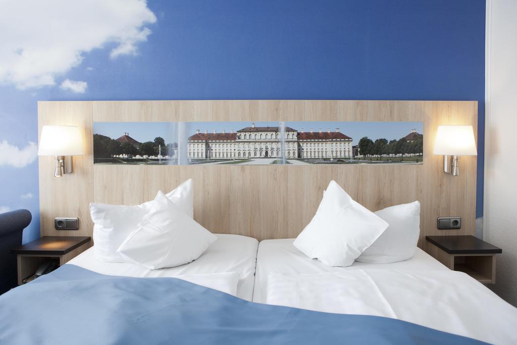 Hotel Blauer Karpfen Обершлайсхайм Номер фото